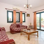 Nefeli Vila